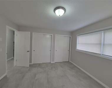 15 N Washington Street - Photo Thumbnail 17