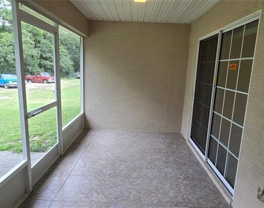 15209 Sw 46 Circle - Photo Thumbnail 4