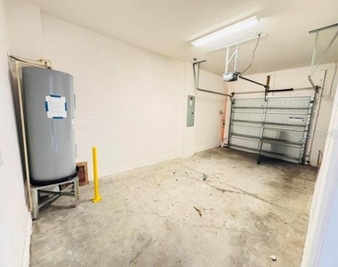 2832 White Isle Lane - Photo Thumbnail 32