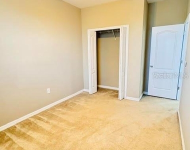 2832 White Isle Lane - Photo Thumbnail 28