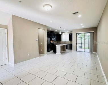 2832 White Isle Lane - Photo Thumbnail 6