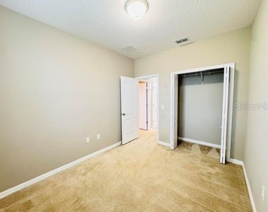 2832 White Isle Lane - Photo Thumbnail 31