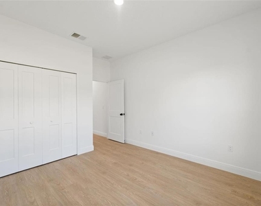 4052 Sw 132nd Lane - Photo Thumbnail 20