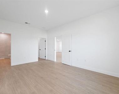 4052 Sw 132nd Lane - Photo Thumbnail 19