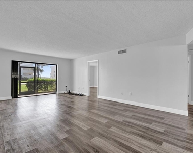 2150 Atlantic Street - Photo Thumbnail 4