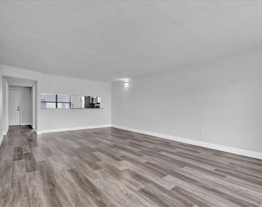 2150 Atlantic Street - Photo Thumbnail 6