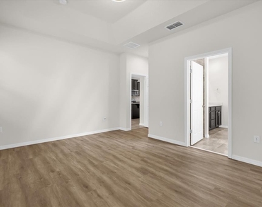 2444 Varenna Loop - Photo Thumbnail 8