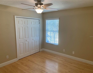 4527 Riverton Drive - Photo Thumbnail 6