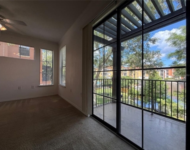 6121 Metrowest Boulevard - Photo Thumbnail 8