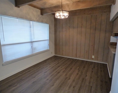 4700 Jasmine Creek Lane - Photo Thumbnail 1