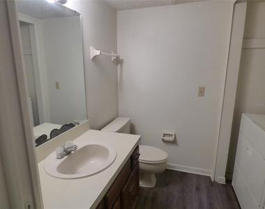 4700 Jasmine Creek Lane - Photo Thumbnail 11
