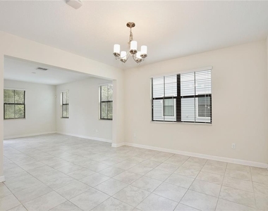 11061 Whistling Pine Way - Photo Thumbnail 3