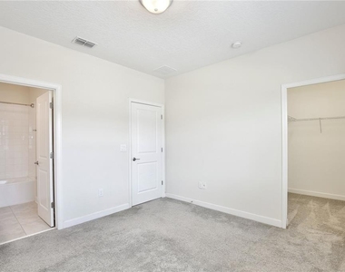 11061 Whistling Pine Way - Photo Thumbnail 18