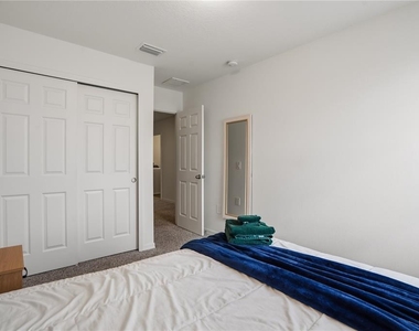16368 Happy Eagle Drive - Photo Thumbnail 13
