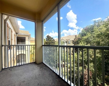 3314 Robert Trent Jones Drive - Photo Thumbnail 4
