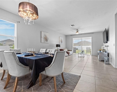 2621 Glenrock Court - Photo Thumbnail 13