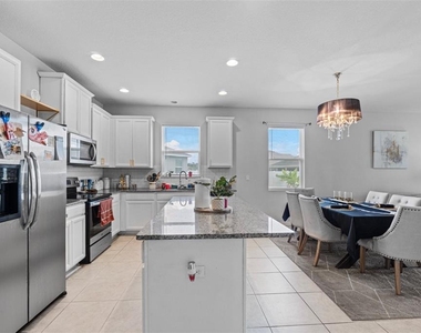 2621 Glenrock Court - Photo Thumbnail 12