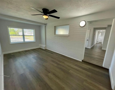 603 Conrad Drive - Photo Thumbnail 7
