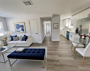 603 Conrad Drive - Photo Thumbnail 4