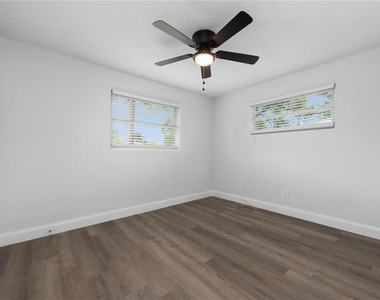 603 Conrad Drive - Photo Thumbnail 17