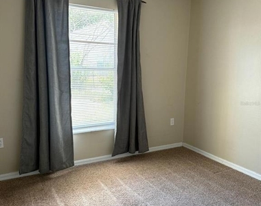 519 Thousand Oaks Boulevard - Photo Thumbnail 9