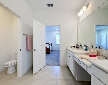 4485 Davos Drive - Photo Thumbnail 40