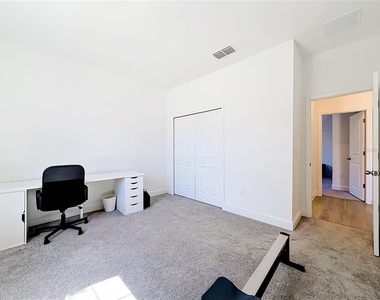 4485 Davos Drive - Photo Thumbnail 57
