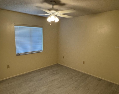 10041 Massey Street - Photo Thumbnail 12