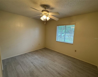 10041 Massey Street - Photo Thumbnail 12