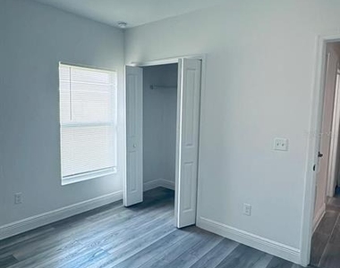 309 Clermont Drive - Photo Thumbnail 14