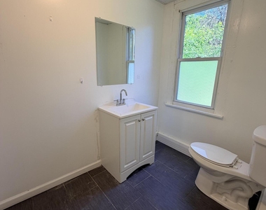 62 Hutson Street - Photo Thumbnail 5