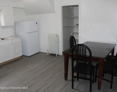 220 Colfax Avenue - Photo Thumbnail 2