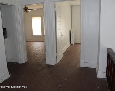 220 Colfax Avenue - Photo Thumbnail 10