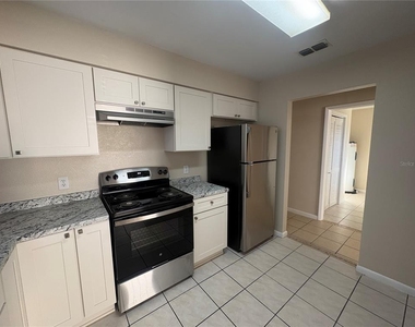 3122 Julia Court - Photo Thumbnail 13