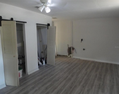1334 Ne 1st Avenue - Photo Thumbnail 2