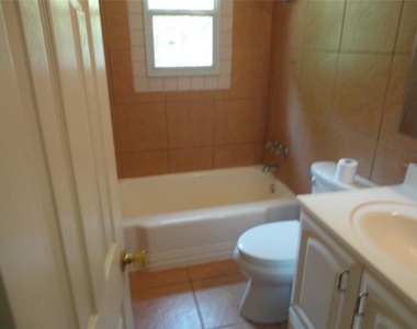 1334 Ne 1st Avenue - Photo Thumbnail 11