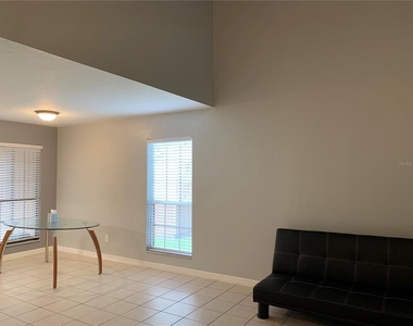 5754 Sw 8th Place - Photo Thumbnail 8