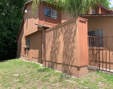 5754 Sw 8th Place - Photo Thumbnail 25