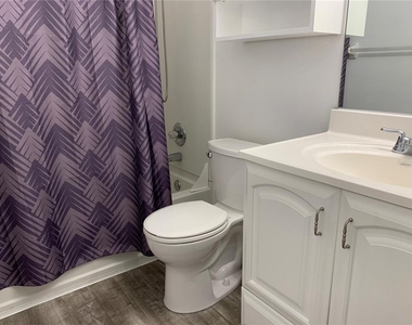 5754 Sw 8th Place - Photo Thumbnail 19