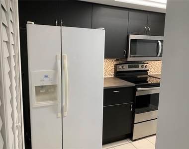 5754 Sw 8th Place - Photo Thumbnail 2