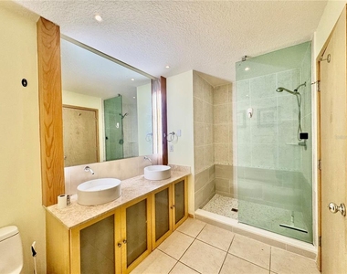 101 Palm Harbor Parkway - Photo Thumbnail 8