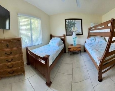 501 Bal Harbor Boulevard - Photo Thumbnail 8