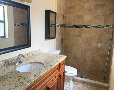 4264 Salford Boulevard - Photo Thumbnail 8
