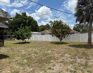 4264 Salford Boulevard - Photo Thumbnail 20
