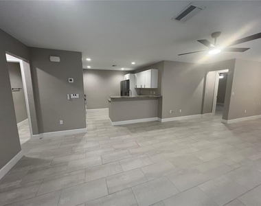 12073 Henley Avenue - Photo Thumbnail 5