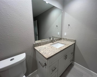 12073 Henley Avenue - Photo Thumbnail 28