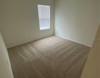 17220 Harvest Moon Way - Photo Thumbnail 11
