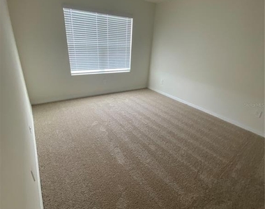 17220 Harvest Moon Way - Photo Thumbnail 12