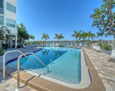 1355 S Portofino Drive - Photo Thumbnail 58