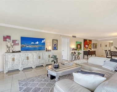 1355 S Portofino Drive - Photo Thumbnail 22
